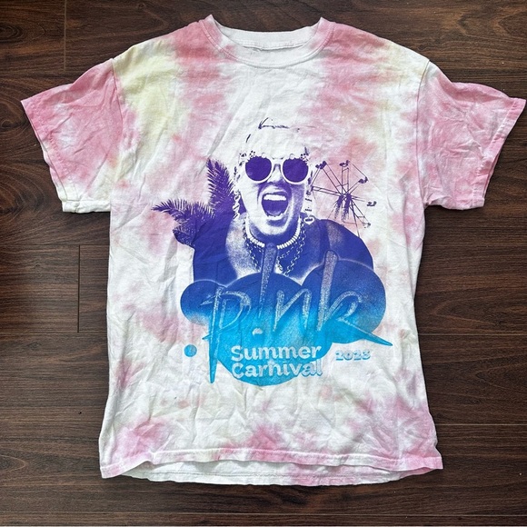 Pink Summer Carnival 2023 Tour Tie-Dye T-Shirt - Picture 1 of 6